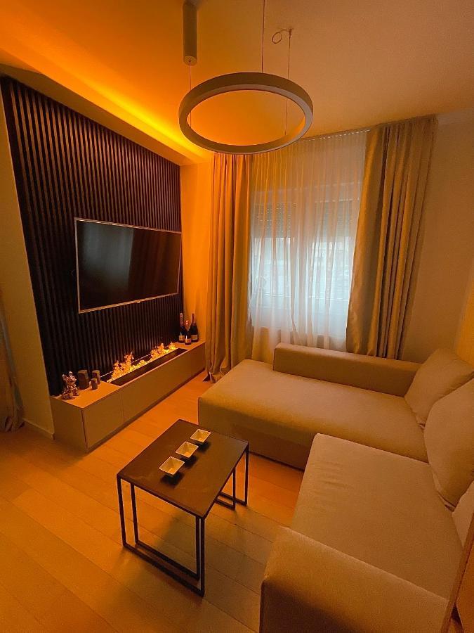 Mv92 Apartment Zagreb Bagian luar foto