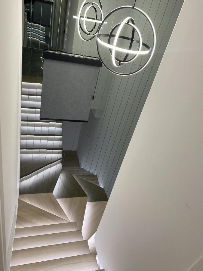 Mv92 Apartment Zagreb Bagian luar foto